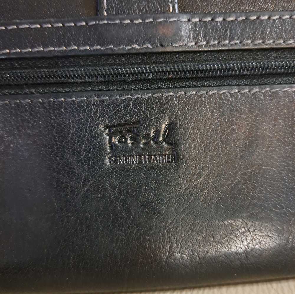 Fossil Wallet - Picture 3 of 10